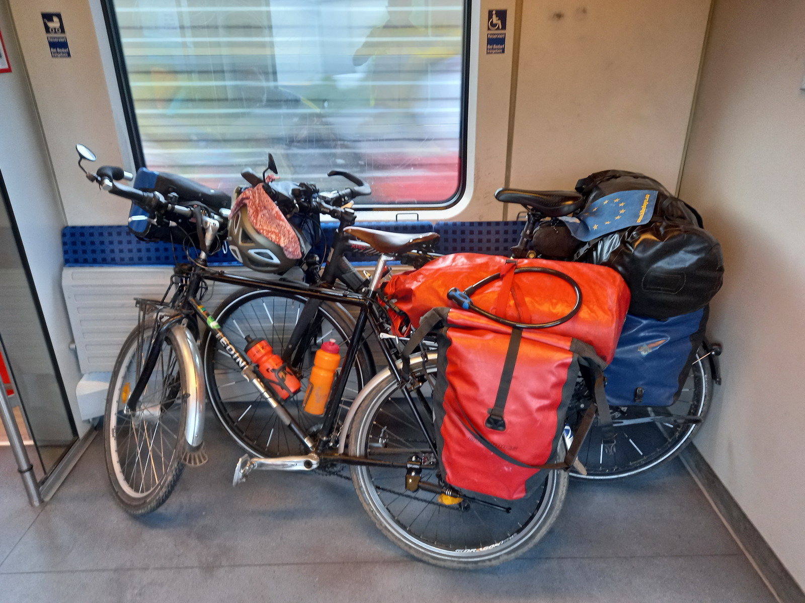 Train to Hannover Main Station